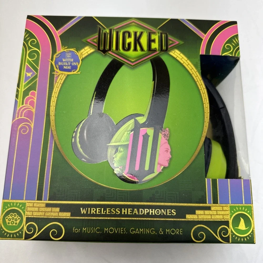 Wicked Wireless Gaming Headset, Bluetooth, B-In Mic, C Charging Cable NIB Sealed
